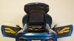Aston Martin Vantage 2019, 70278, Auto Art 1:18