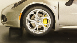 Alfa Romeo 4C 2013 greymetallic, 70187, Auto Art 1:18