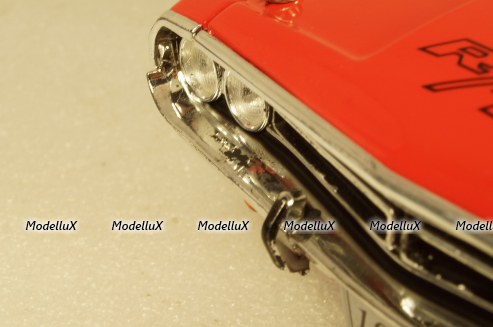 Dodge Challenger R/T Scat Pack 1970 red/black, Greenlight 1:18 Уценка!