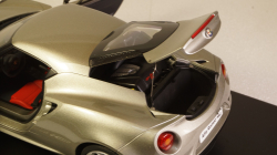 Alfa Romeo 4C 2013 greymetallic, 70187, Auto Art 1:18
