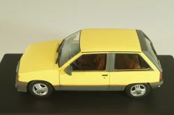 Opel Corsa 1.3 SR 1983, yellow, G1648017, Hachette 1:24 Уценка!