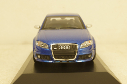 Audi RS4 2004 blue metallic, 943014603,  Minichamps 1:43