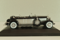 Chrysler Imperial Le Baron phaeton 1933, black/silver,WB114, WhiteBox 1:43