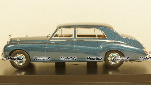 Rolls Royce Phantom V James Young metallic-blue, Oxford 1:43 Уценка!