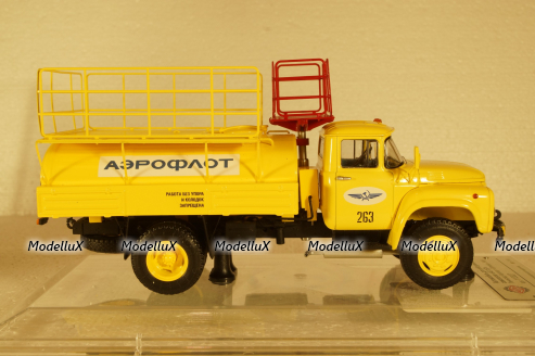 Зил-130 АС-157, Автомобиль для обслуживания самолетов, Аэропорт  1986 г., 113027, DiP Models 1:43 Уценка!