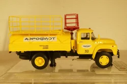 Зил-130 АС-157, Автомобиль для обслуживания самолетов, Аэропорт  1986 г., 113027, DiP Models 1:43 Уценка!