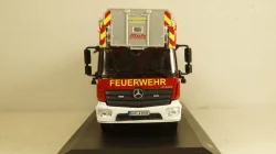 Mercedes Atego DLK 23/12 Metz, Freiwillige Feuerwehr Garmisch-Partenkirchen, TRF020S, IXO 1:43
