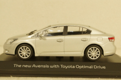 Toyota Avensis T27 Limousine silver 2009, 403166903, Minichamps 1:43