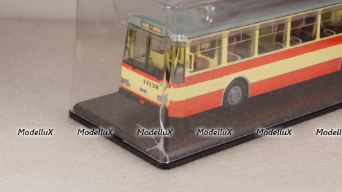 Троллейбус Skoda-14TR красно-бежевый, SSM4042, SSM 1:43 Уценка!