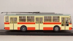 Троллейбус Skoda-14TR красно-бежевый, SSM4042, SSM 1:43 Уценка!