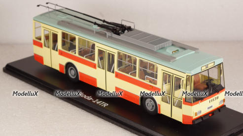 Троллейбус Skoda-14TR красно-бежевый, SSM4042, SSM 1:43 Уценка!