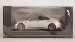 Lexus LS460 F Sport 2015 Silver, 03659S, Kyosho 1:43