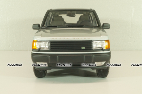 Range Rover 4.6 HSE (P38) 1994, silver, 087454, Auto Art 1:18 Уценка!