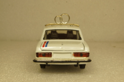 Газ-3102 Волга, С днем свадьбы, Агат 1:43