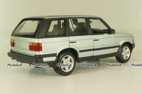 Range Rover 4.6 HSE (P38) 1994, silver, 087454, Auto Art 1:18 Уценка!
