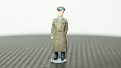 Фигурка Юрий Гагарин, Артель "Universal" 1:43 
