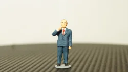 Фигурка Путин,Артель "Universal" 1:43 