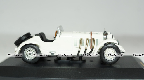 Ford Cortina MkIII GXL 1973 green, Vanguards 1:43