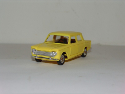 Fiat 1500 желтый