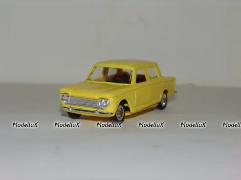 Fiat 1500 желтый