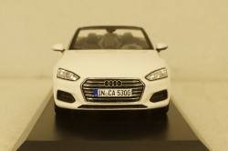 Audi A5 cabriolet, tofana white, 2017, 5011705332, ISсale 1:43