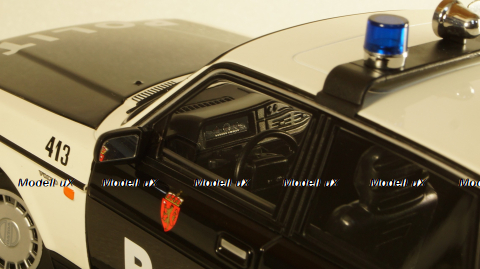 Volvo 240 GL 1986 Politi Norway, 155171496, Minichamps 1:18