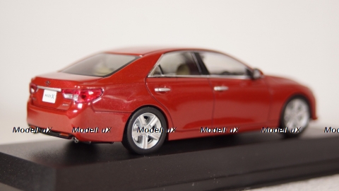 Toyota Mark X 250G F Package red, Late Version, 03637R2, Kyosho 1:43
