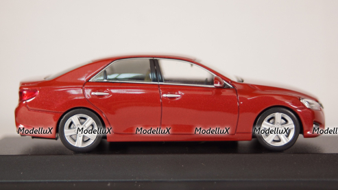 Toyota Mark X 250G F Package red, Late Version, 03637R2, Kyosho 1:43