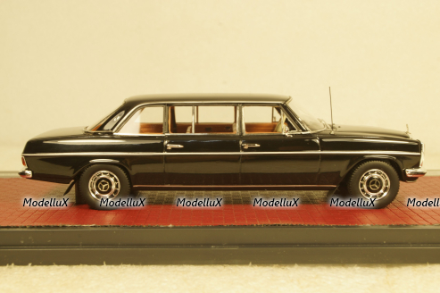 Mercedes V114 lang black 1969, MX41302-241, Matrix 1:43