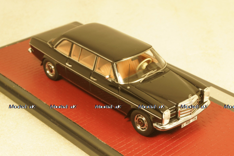 Mercedes V114 lang black 1969, MX41302-241, Matrix 1:43