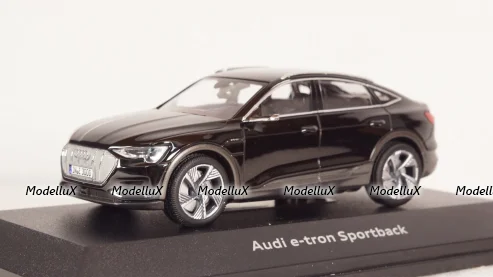 Audi E-tron Sportback black, IScale 1:43