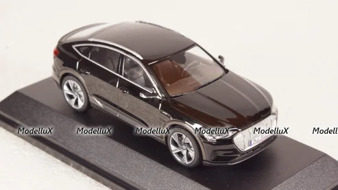Audi E-tron Sportback black, IScale 1:43