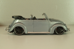 Volkswagen Beetle 1951 Custom, silver, Maisto 1:18