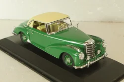 Mercedes-Benz 300 SC Roadster (W188) 1951, green, 32340, Minichamps 1:43 Без картонной коробки!