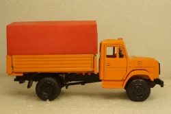 Зил-4331, оранжевый/красный , з-д Вега 1:43 