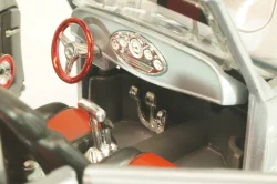 Volkswagen Beetle 1951 Custom, silver, Maisto 1:18