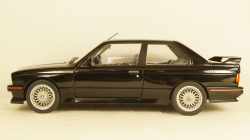 BMW M3 E30 Sport Evolution 1990 black, S1801501, Solido 1:18