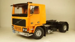 Volvo F10, orange/blue, Deutrans, 1977, RK180035, Road Kings 1:18