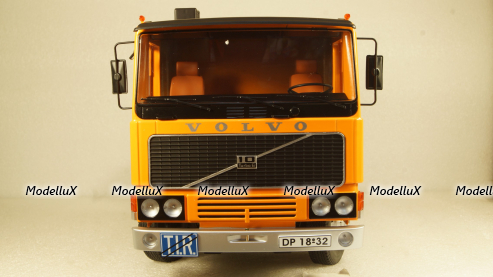 Volvo F10, orange/blue, Deutrans, 1977, RK180035, Road Kings 1:18