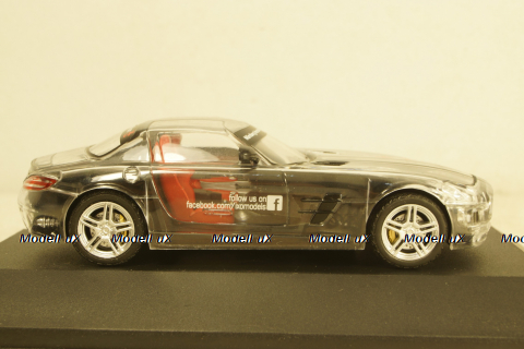 Mercedes SLS AMG ToyFair Nürnberg 2017, silver, IXO 1:43