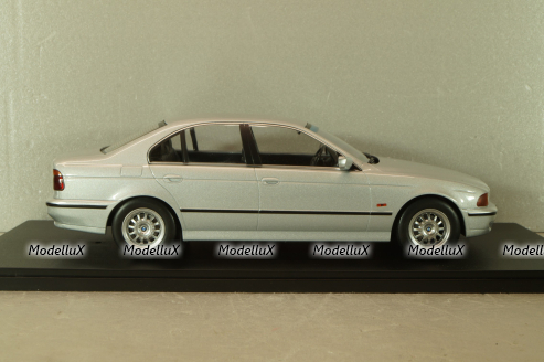 BMW 530d (E39) Sedan 1997, silver, 181051, KK-Scale 1:18 Уценка!