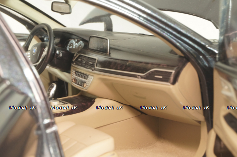 BMW 750Li (G12) 2015, grey, 80432405585, Paudi 1:18