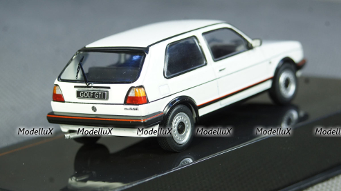 Mercedes 200 Sedan (W115) 1968, 183777, Norev 1:18