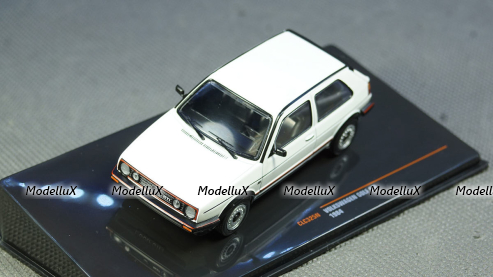 Mercedes 200 Sedan (W115) 1968, 183777, Norev 1:18