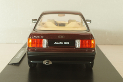 Audi 80 B3 Sedan 1986, darkred-metallic, T9-1800344, Triple9 1:18