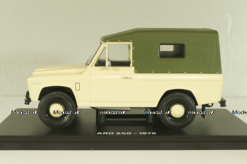ARO 240 4x4 1978, beige/green, Hachette 1:24 Блистер вскрыт!