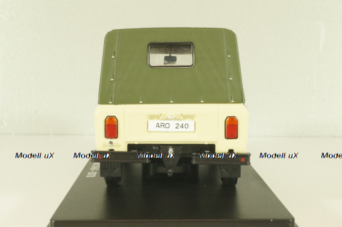 ARO 240 4x4 1978, beige/green, Hachette 1:24 Блистер вскрыт!