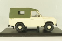 ARO 240 4x4 1978, beige/green, Hachette 1:24