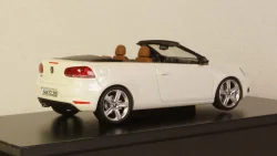 Volkswagen Golf 7 Cabrio, Schuco 1:43