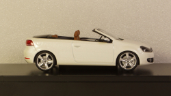 Volkswagen Golf 7 Cabrio, Schuco 1:43